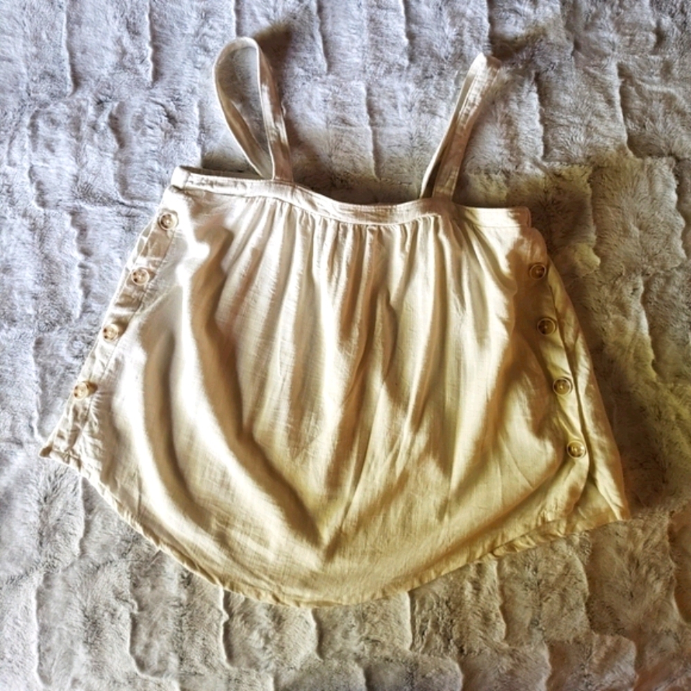 Universal Thread Ivory Side Button Cami Top - Picture 2 of 6